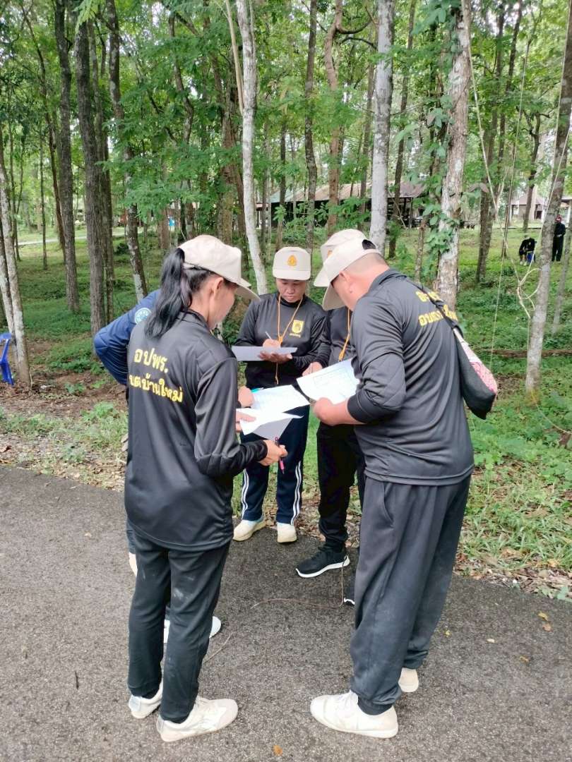 LINE_ALBUM_ทบทวน อปพร. 68_250813_392_397.jpg